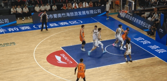 曼联中场乌加特世界杯严重受伤，打乱曼联今夏引援计划