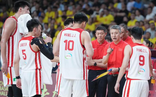 男篮4人离队!王俊杰赵维伦退出,徐昕加盟NBA球队,杨瀚森不打了