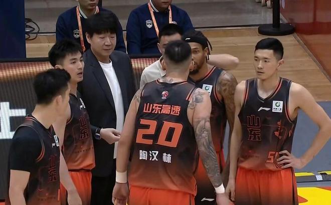 闹剧结束!没有球队为恩佐报价1.2亿镑:曼城放弃 球员将留切尔西