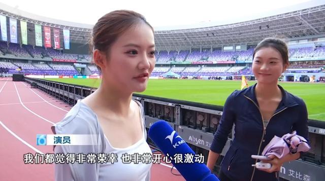 长期缺乏裁判照顾？库里：不需要参与那些讨论，专注球场就好