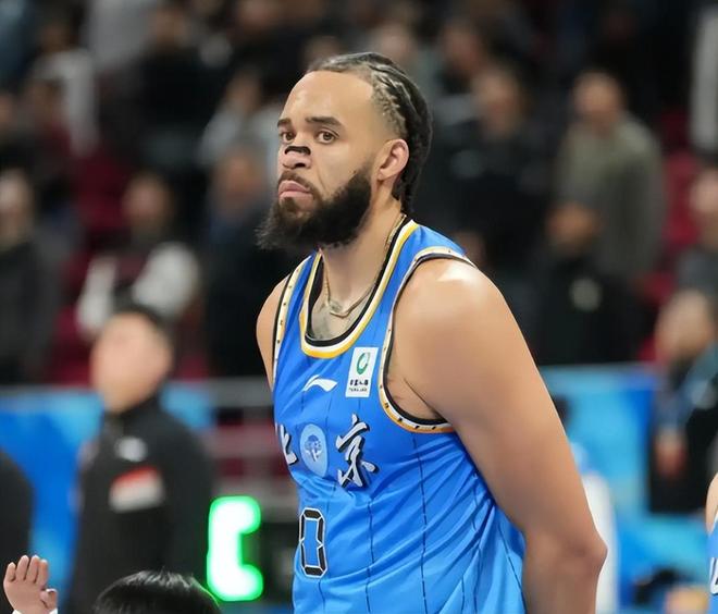 美媒评NBA23岁以下十大球星,马刺3人上榜,弗拉格第2,第1无悬念