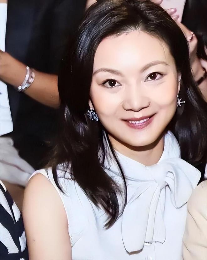 不打了!中国男篮再做人员大调整,3人正式离队,周琦赵睿无缘征召