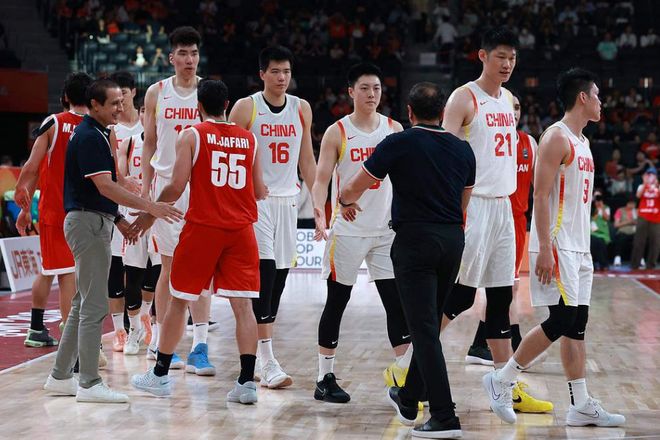 4年2.73亿！米神舍弃8000万，就等詹姆斯了......