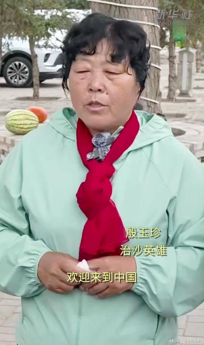 沃齐尼亚神奇一战!8神扑创纪录,4扑梅西必进球,与梅西握手