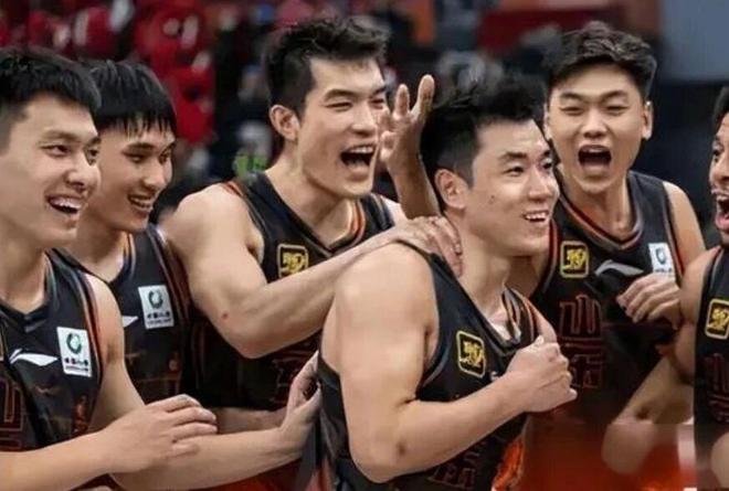 闹剧结束!没有球队为恩佐报价1.2亿镑:曼城放弃 球员将留切尔西