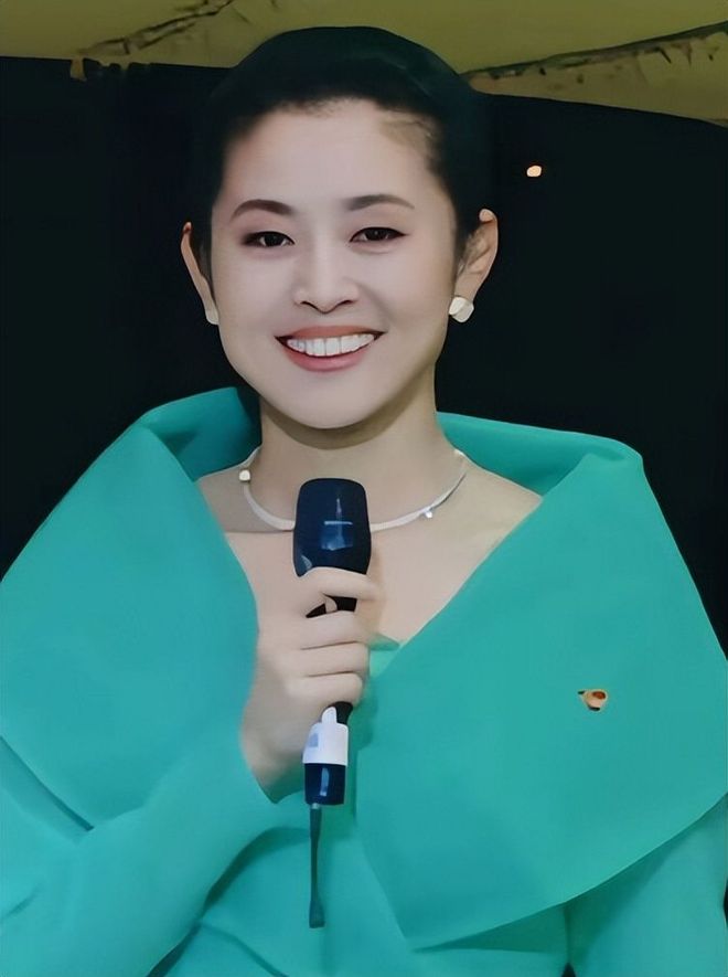 对方声称:“受害人已身亡!”女大学生携巨款独自赴深圳,深夜在酒店被警方找到