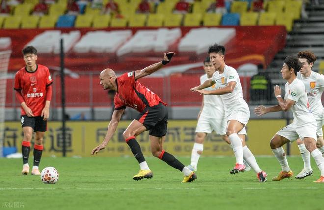 “七个一”场景发布,2026上海劳力士大师赛静安“唯一第二现场”精彩持续解锁中!