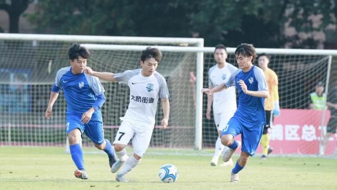 疯狂!4年1.8亿!篮网抢了湖人里夫斯!