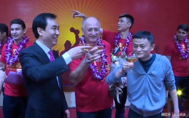 五千万啃光!马蓉从阔太沦落澳洲超市夜班,出门捂脸不敢见人