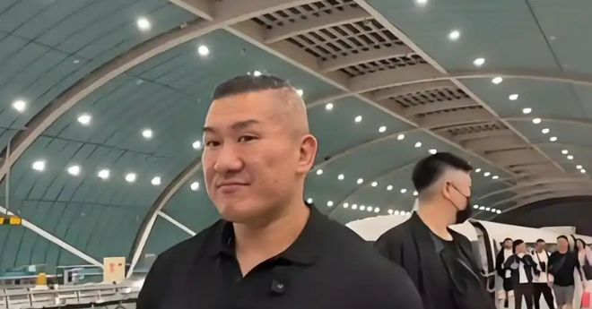 记者：巴西征召内马尔，是提前为球队表现不佳找借口