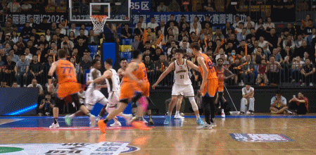 曼联中场乌加特世界杯严重受伤，打乱曼联今夏引援计划