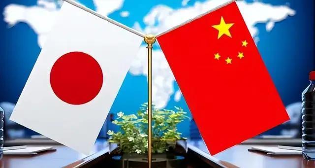 时速101公里!1.4亿欧熊皇拯救巴西队:底线过人+暴力抽射 安帅欢呼
